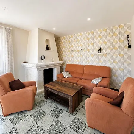 Grand T3 Calme Chaleureux Proche Centre Et Plages アパート